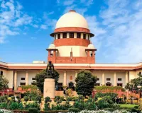 सुप्रीम कोर्ट की सरकारों को दो-टूक: 'मुफ्त की रेवड़ियों' से खत्म हो रहा काम करने का जज्बा, करदाताओं पर बढ़ रहा बोझ