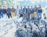 गूगल से सर्च और कुर्सी बेचने की आड़ में रेकी कर रात में चुराते थे बिजली घर से तार, 5 गिरफ्तार