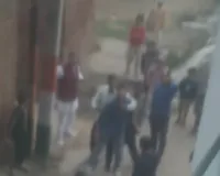 मुजफ्फरनगर: पंचायत चुनाव की रंजिश में युवक पर जानलेवा हमला, कार से कुचलने का प्रयास