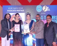 मुरादाबाद में बिखरा खूबसूरती का जलवा: चारू अग्रवाल बनीं 'मिस' और निकिता अरोड़ा के सिर सजा 'मिसेज मुरादाबाद' का ताज