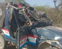 ड्यूटी से लौट रही पुलिस टीम का वाहन पलटा, होमगार्ड की मौत