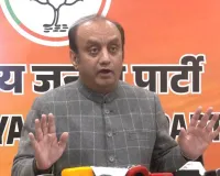 पेंगुइन के ट्वीट के बाद भाजपा का राहुल गांधी पर तीखा प्रहार, कहा- 