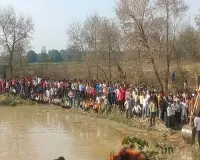 कानपुर देहात में दर्दनाक हादसा: तालाब में गिरी वैन, 4 की मौत; CM योगी ने जताया दुख