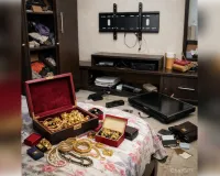 महिला हेड कांस्टेबल के बंद घर को चोरों ने खंगाला, शादी की खुशियों के बीच लाखों के गहने और DVR साफ