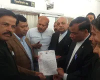 रामपुर में अधिवक्ता की हत्या मामले में वकीलों ने ज्ञापन सौंप जताया विरोध