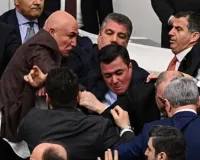 तुर्किये की संसद में न्यायमंत्री की नियुक्ति पर झड़प, सदस्यों में मारपीट