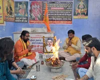 मेरठ में वीर सावरकर की 60वीं पुण्यतिथि पर हवन-पूजन, हिंदू महासभा ने रखीं विभिन्न मांगें