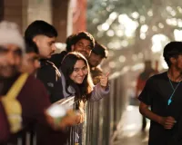 बागपत की बेटियां बनेंगी‘सुनीता विलियम्स', सीएम योगी ने पहुंचाई हाईटेक एस्ट्रोनॉमी लैब, सरकारी स्कूल में अंतरिक्ष की बारीकियां सीख रहे बच्चे