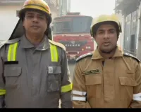 ग्रेटर नोएडा में गत्ता बनाने वाली फैक्ट्री में लगी भंयकर आग