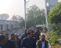 ग्रेटर नोएडा: अमरपुर में 'गरजा' प्राधिकरण का बुलडोजर; 10 करोड़ की सरकारी जमीन से हटाया अवैध कब्जा