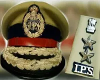 यूपी में 24 IPS अफसरों के तबादले: सुजीत पांडेय बने DG फायर सर्विस, प्रवीण कुमार लखनऊ के एडीजी बने, मेरठ-सहारनपुर के SSP भी शामिल 