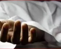 नोएडा: निर्माणाधीन बिल्डिंग में शटरिंग गिरने से 2 मजदूरों की मौत, 1 घायल