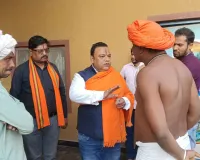 मुजफ्फरनगर में श्रीनाथ शिव मंदिर में हंगामा, चप्पल पहनकर प्रवेश का आरोप, पुलिस ने संभाली स्थिति