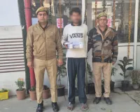 मुजफ्फरनगर में दुकान का शटर तोड़कर चोरी करने वाला गिरफ्तार, मोबाइल व आधार कार्ड बरामद