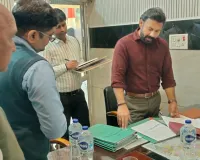 शामली में डीएम ने नगर पंचायत जलालाबाद का निरीक्षण किया, कर्मचारियों और विकास कार्यों का लिया जायजा