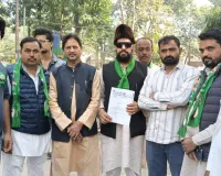 मुजफ्फरनगर: बदहाल व्यवस्थाओं को लेकर AIMIM ने जिलाधिकारी को सौंपा ज्ञापन