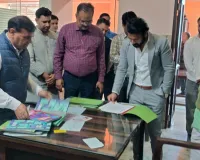 शामली: जिलाधिकारी ने कांधला व एलम नगर पालिकाओं का निरीक्षण कर विकास कार्यों और शिकायत निस्तारण की ली समीक्षा