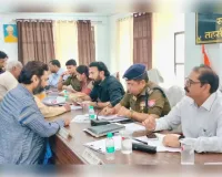 शामली में समाधान दिवस: लापरवाही पर बरसे डीएम, अनुपस्थित अधिकारियों को थमाया नोटिस