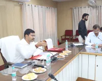 सहारनपुर : मण्डलीय सड़क सुरक्षा समिति की  बैठक में सड़क दुर्घटनाओं में होने वाली मृत्यु में कमी लाने के दृष्टिगत यथावश्यक उपायों के सम्बन्ध में विस्तार पूर्वक चर्चा हुई 