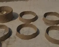 शामली: गैस किल्लत के बीच मिट्टी के तंदूरों की बढ़ी मांग, बनत के कारीगरों को मिला बड़ा ऑर्डर