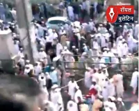 जयपुर में दिखी गंगा-जमुनी तहजीब, ईद पर नमाजियों पर बरसाए गए फूल