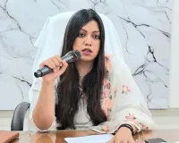 सीएम युवा योजना की समीक्षा बैठक में डीएम ने बैंक अधिकारियों को दिए निर्देश