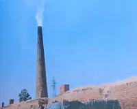 शामली: पाबंदी के बाद भी ईंट भट्टा चलाने का आरोप, मालिक बोला- साझीदारी टूटी तो कर रहा ब्लैकमेल