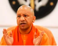 सीएम योगी पहुंचे कानपुर, RSS-BJP नेताओं के साथ अहम बैठक