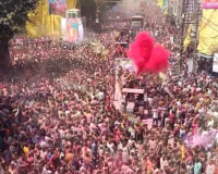 रंगपंचमी पर इंदौर में दिखेगा रंगों का सबसे बड़ा नजारा 100 फीट तक उड़ेंगे रंग हजारों लोग होंगे शामिल