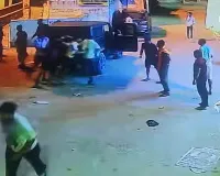 ग्वालियर में पड़ोसी विवाद ने लिया खतरनाक मोड़ बीएसएफ जवान पर गोली चलाने का आरोप युवक घायल फायरिंग का वीडियो वायरल