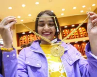 Gold Silver Price Crash: सोना ₹2000 और चांदी ₹16000 टूटी; जानें ईरान युद्ध का असर