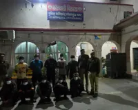 नोएडा में होली के दौरान दो सोसाइटियों में बवाल, मारपीट के वीडियो वायरल, 10 आरोपी गिरफ्तार