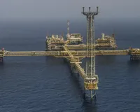 कतर के ऊर्जा मंत्री की चेतावनी, अगर युद्ध जारी रहा तो कच्चा तेल कुछ हफ्तों में 150 डॉलर प्रति बैरल तक पहुंच जाएगा