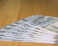 अंतरराष्ट्रीय महिला दिवस: केवल महिलाओं के लिए हैं ये सरकारी योजनाएं, मिलता है 8.2 प्रतिशत तक का ब्याज