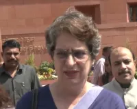 महंगाई, एलपीजी संकट और टेलीकॉम नियमों पर संसद में विपक्ष का हंगामा, सरकार से मांगा जवाब