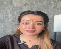 महाकुंभ की मोनालिसा की शादी का वीडियो वायरल, हर्षा रिछारिया ने इसे नाम दिया 'द केरल स्टोरी-3