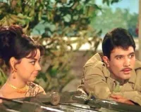 पर्दे पर रोमांस और सेट पर तनाव, जब राजेश खन्ना के साथ काम कर परेशान हो गई थीं फरीदा जलाल