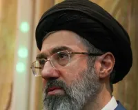 ईरान को बड़ा झटका: सर्वोच्च नेता मोजतबा खामेनेई अमेरिकी हमलों में घायल, रक्षा सचिव पीट हेगसेथ का दावा