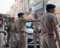 ईद के दौरान शांति बनाए रखने के लिए दिल्ली के उत्तम नगर में भारी सुरक्षा तैनात 