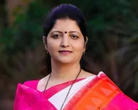 महाराष्ट्र महिला आयोग की अध्यक्ष रूपाली चाकणकर का इस्तीफा स्वीकार, उपमुख्यमंत्री ने की पुष्टि