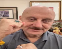 अनुपम खेर ने 'धुरंधर 2' को बताया एक अनुभव, कहा- पाकिस्तान को बेनकाब कर दिया 