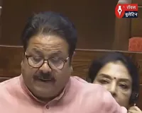 “ट्रेन आएगी या चुनाव?” राजीव शुक्ला का तंज, रेल परियोजनाओं पर सियासी वार