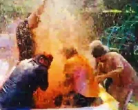 होली के बाद मुजफ्फरनगर में बवाल! दो पक्षों में पथराव, कई हिरासत में