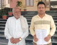 शामली: लेखपाल पर लगा पचास हजार रुपये रिश्वत मांगने का गंभीर आरोप, पीड़ित ने जिलाधिकारी से लगाई न्याय की गुहार