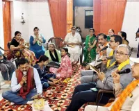 मुजफ्फरनगर में गूंजे भजनों के स्वर:'लाल-लाल उड़े रे गुलाल' पर झूमे भक्त