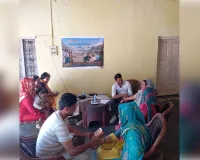 मुजफ्फरनगर में बुढ़ाना के सैनपुर में आईआईटी विशेषज्ञों का फिजियोथेरेपी शिविर, ग्रामीणों को दर्द से दिलाई निजात