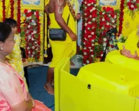 आध्यात्मिक रंग में रंगीं राष्ट्रपति द्रौपदी मुर्मू: संत प्रेमानंद महाराज को हाथ जोड़कर किया प्रणाम,कैंसर यूनिट का उद्घाटन