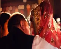 बहू ने ससुर पर लगाए छेड़छाड़ के गंभीर आरोप, मामला दर्ज ससुर की अश्लील हरकतों से परेशान थी पीड़िता