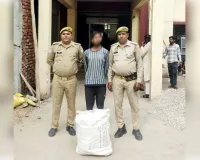 मुजफ्फरनगर: भीड़ की आड़ में दुकान से माल उड़ाने वाला शातिर चोर दबोचा