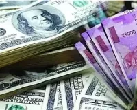 रुपया 64 पैसे गिरा, पहली बार 93 प्रति डॉलर के पार